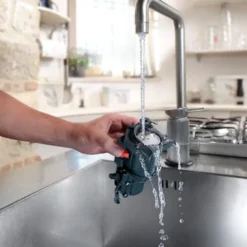 De'Longhi De’Longhi Dinamica Plus ECAM370.70.SB Kaffeemaschine Vollautomatisch Kombi-Kaffeemaschine 1,8 L 20 De'Longhi De’Longhi Dinamica Plus ECAM370.70.SB Kaffeemaschine Vollautomatisch Kombi-Kaffeemaschine 1,8 L -Kaffeemaschinenladen 533c66a8b38a4cfa42552ea145cb9507