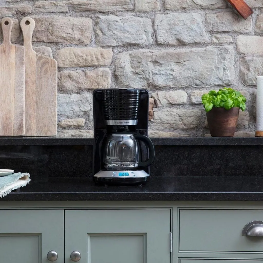 Russell Hobbs 24391-56 Inspire Black Digitale Kaffeemaschine Mit Timer, WhirlTech-Brühtechnologie, 1,25 L Glaskanne, 1100 Watt 7 Russell Hobbs 24391-56 Inspire Black Digitale Kaffeemaschine Mit Timer, WhirlTech-Brühtechnologie, 1,25 L Glaskanne, 1100 Watt – Bild 7