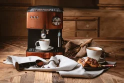 Adler Espressomaschine | Kaffeemaschine | Milchaufschäumer | Cappuccinomaschine | Siebträger Espressomaschine | Elektrische Espressomaschine | Bronze Design | 1,6L Wassertank | 850 Watt |15 Bar | -Kaffeemaschinenladen af8af0f822f95349791369d5c9db9c5f